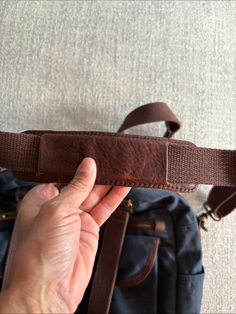 Duluth Trading Co Navy Canvas Messenger Bag with Brown Trim